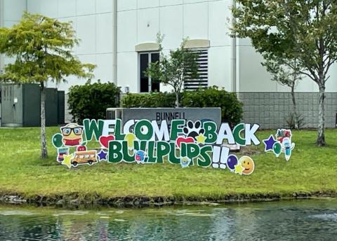 palm coast school yard signs